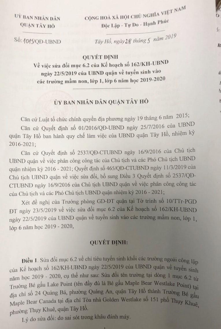 co giao nhot hoc sinh anh 1