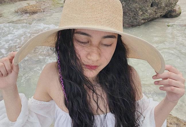 4 co gai xinh dep duoc chu y khi tro thanh sinh vien hinh anh