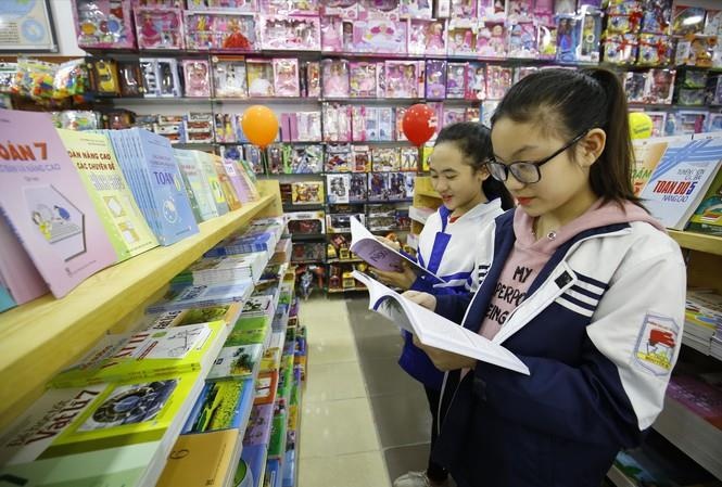 sach giao khoa lop 1 anh 1