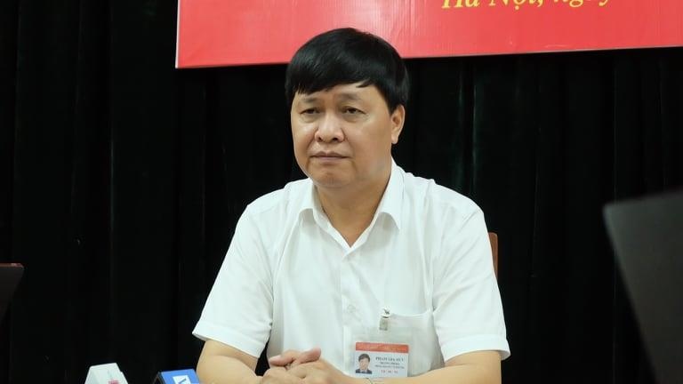 hang tram hoc sinh nghi hoc anh 1