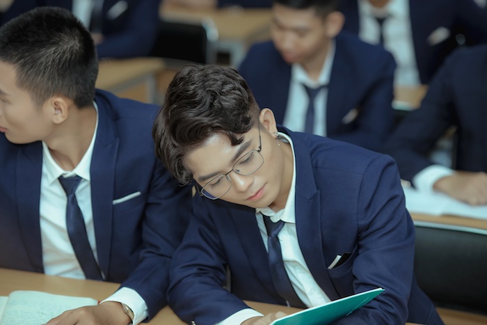 hot boy dai hoc dien luc anh 3