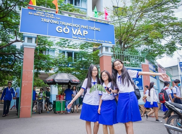 7 truong THPT khong chuyen co quan quan 'Duong len dinh Olympia' hinh anh