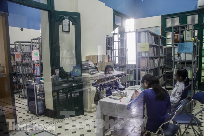 thu vien truong chu van an anh 6