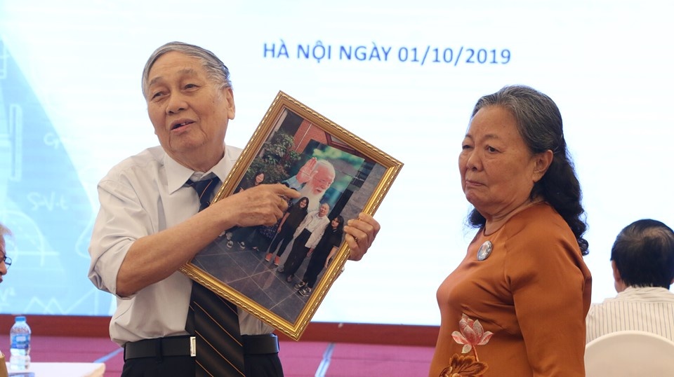 pgs văn như cương ảnh 1 pgs van nhu cuong anh 1