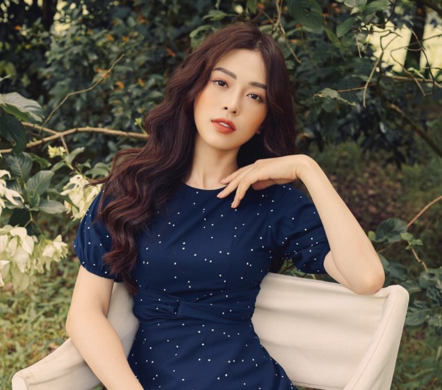 hoa hau la sinh vien gioi anh 1