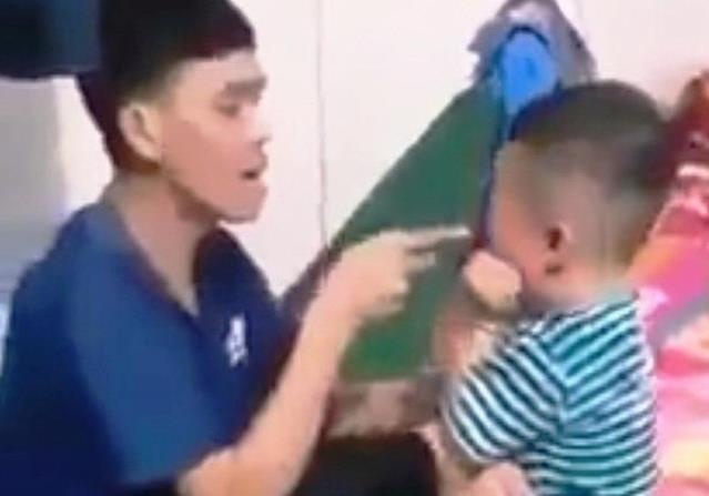 'Facebooker Dam Vinh Hung kich dong bao luc rat phan giao duc' hinh anh