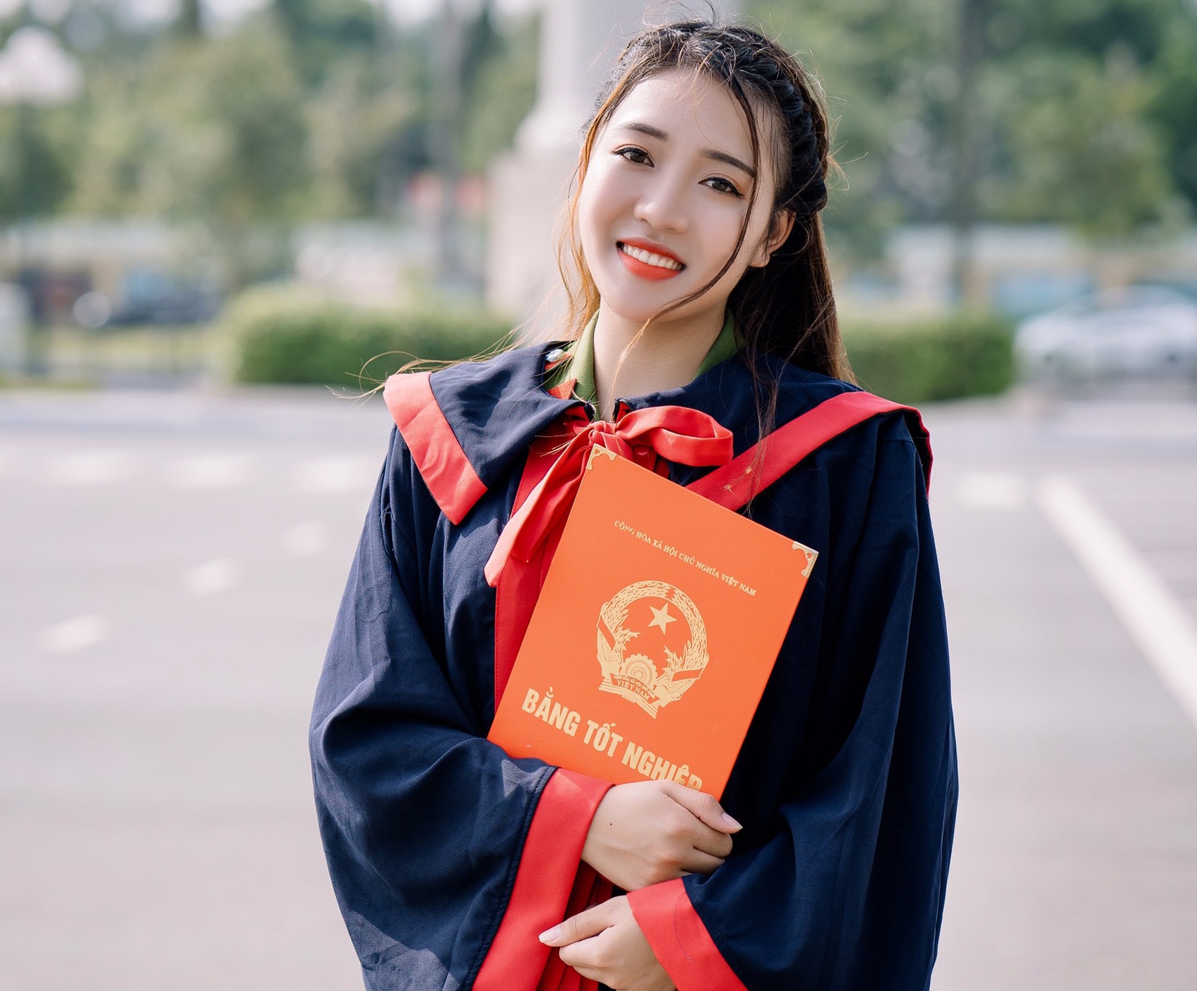 nu sinh hoc vien canh sat anh 4