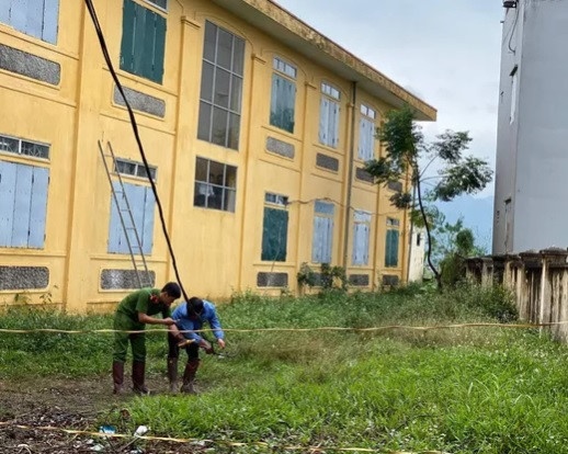 hoc sinh danh nhau anh 6