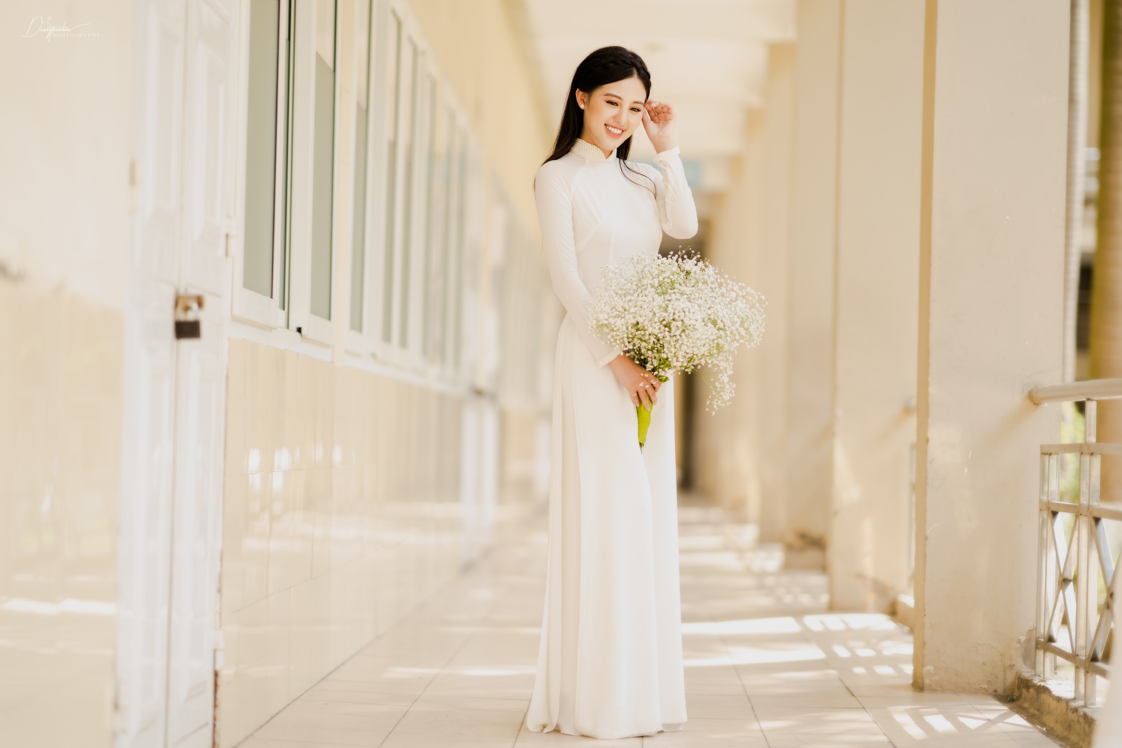 nu sinh hoc vien canh sat anh 8