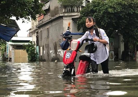 Binh Dinh, Khanh Hoa cho hoc sinh nghi tranh bao so 5 hinh anh