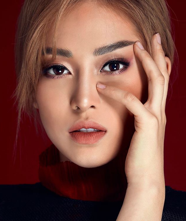 nu sinh xinh dep dai hoc kinh te quoc dan anh 5