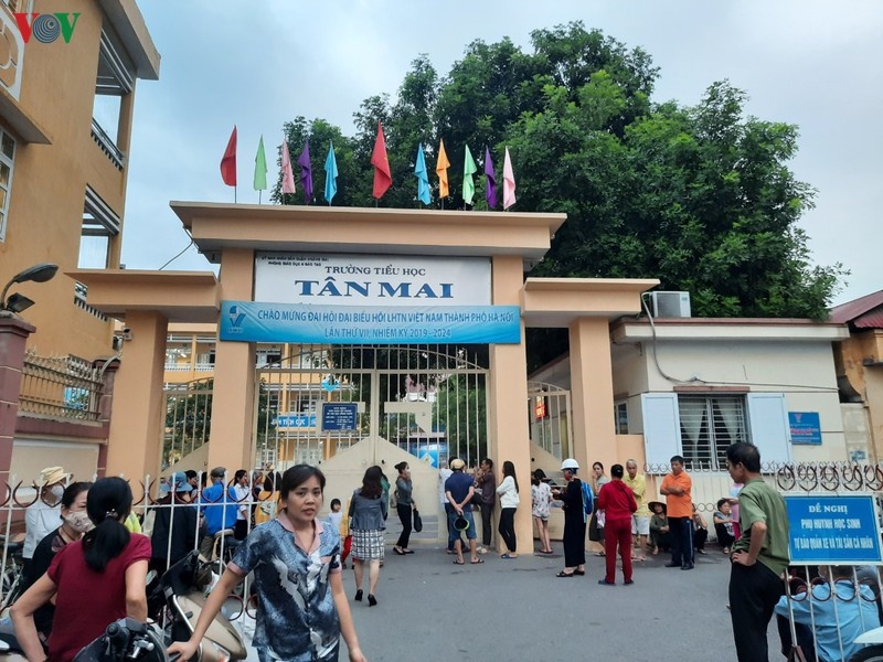 Học sinh nghỉ ốm ảnh 1 Hoc sinh nghi om anh 1