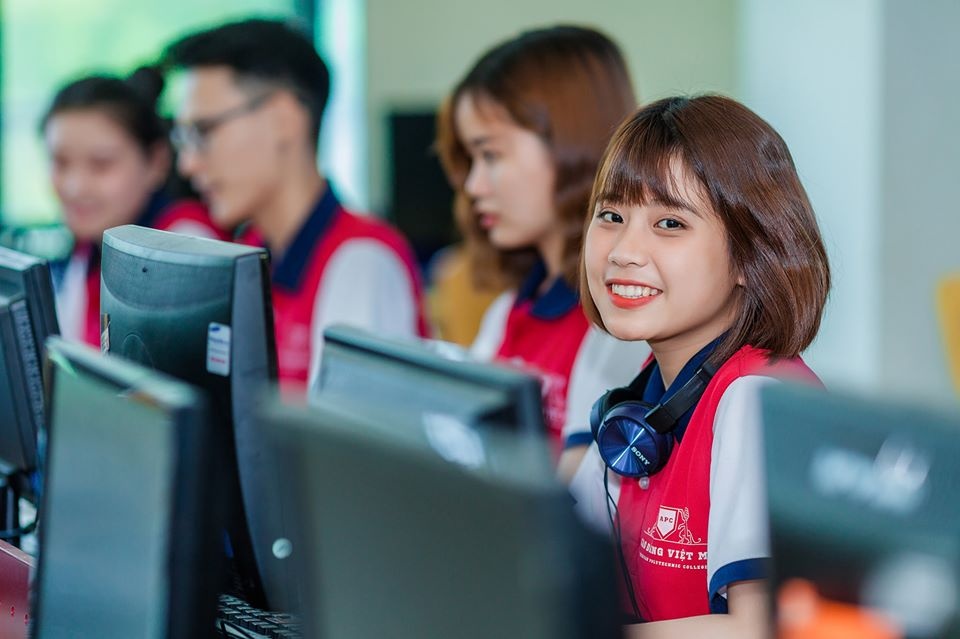 98% lao dong co viec lam nhung chat luong con han che hinh anh