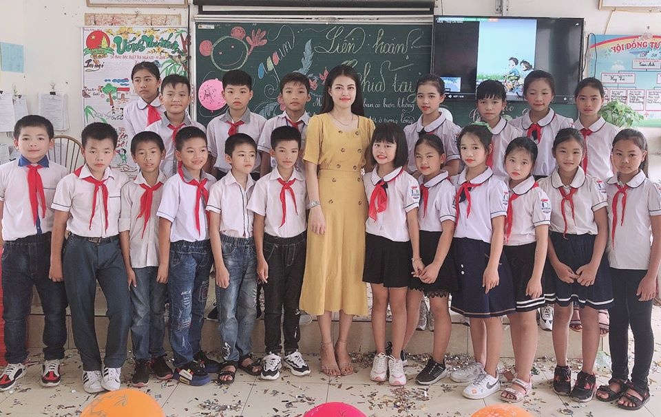 co giao 9x xinh dep anh 6