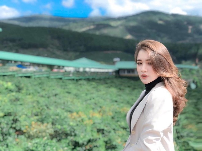 hoa hau khanh van anh 4