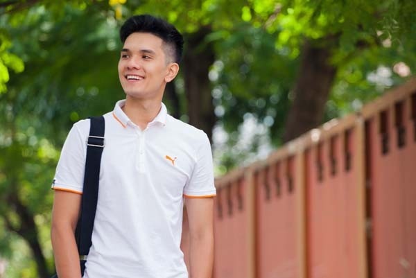 He lo ly do hot boy lai Nga bi loai khoi Next Top Model hinh anh