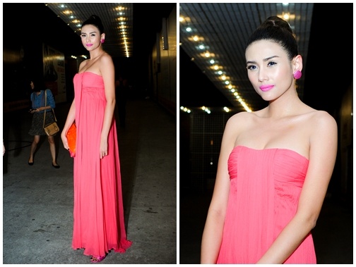 Hoang Yen mac om sat vong 1 day da xem show thoi trang hinh anh