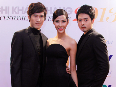 Hoang Thuy hoi ngo dan trai xinh gai dep top 8 Next Top 2013 hinh anh