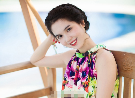 'Nu hoang noi y' Ngoc Trinh tham gia dau gia o Fashion Star hinh anh