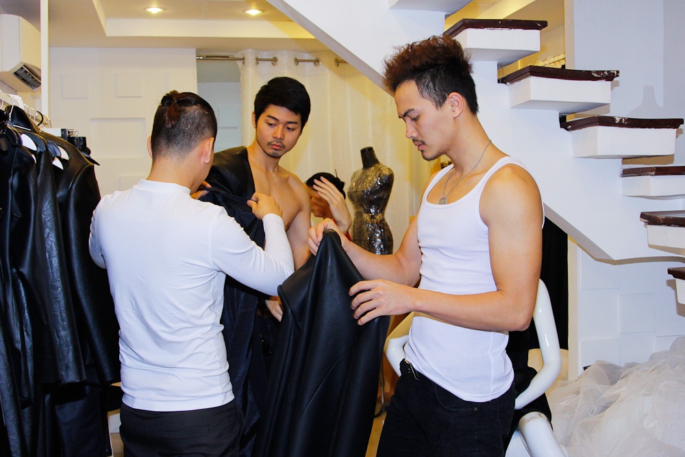 Vao phong thu do chung ket cua trai dep Next Top hinh anh