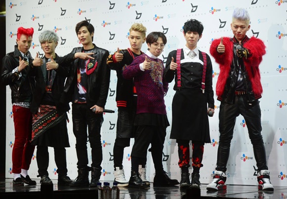 Nhung than tuong Kpop khien fan tu ghet sang yeu hinh anh