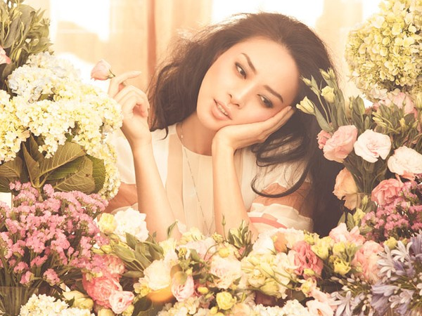 5 kieu nu co guong mat can xung nhat Vbiz hinh anh