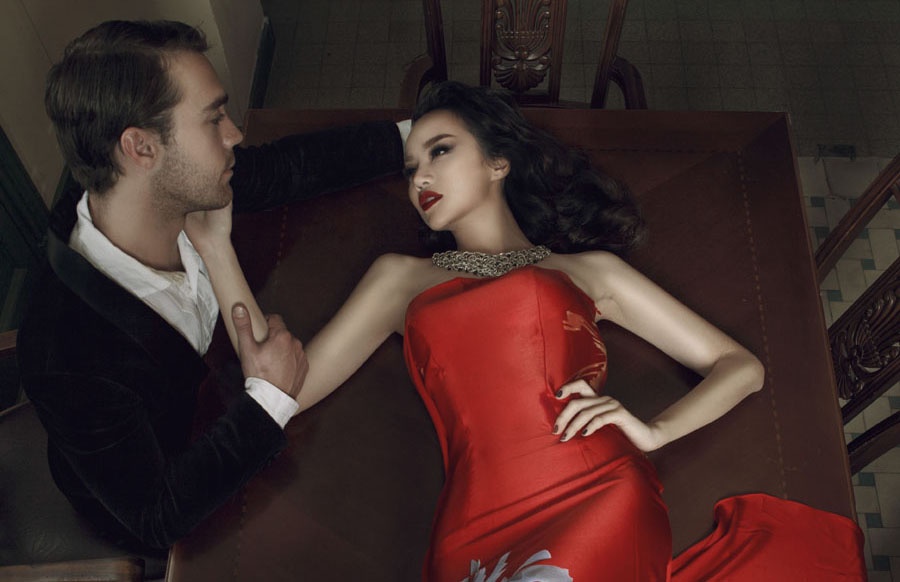 Ban gai Huu Long tinh tu ben nguoi mau Tay dien trai hinh anh