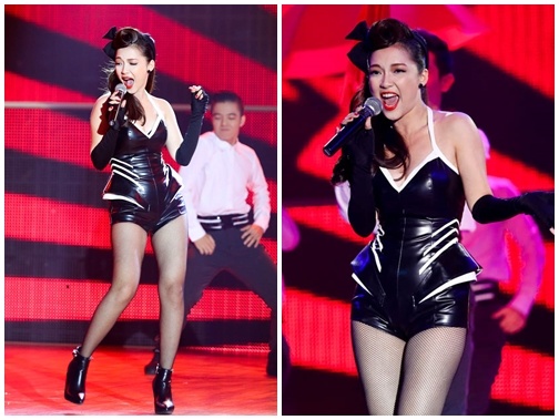 Dinh Huong mac jumpsuit da nong bong tren san khau hinh anh