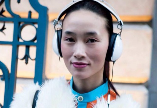 Huyen Trang: 'Tieu het 50 trieu khi sang London' hinh anh