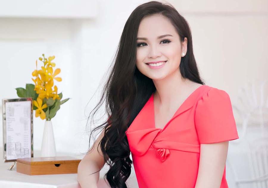 Diem Huong tiet lo chuyen tung bi dai gia doi qua hinh anh