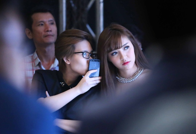 Tien Cookie dua don Bich Phuong du show thoi trang hinh anh