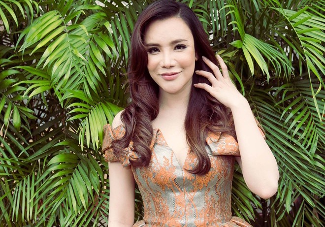 Ho Quynh Huong dan dau top sao Viet mac dep tuan qua hinh anh