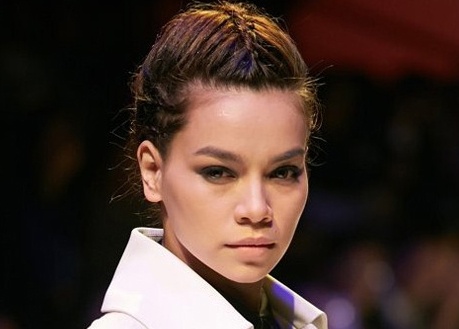 Toc cua Ho Ngoc Ha tai Thuong Hai duoc khen ngoi hinh anh