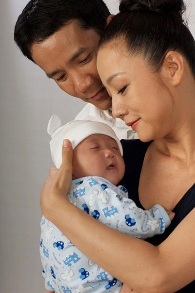 Gia đình của NSƯT Mỹ Duyên. (Ảnh do nhân vật cung cấp).