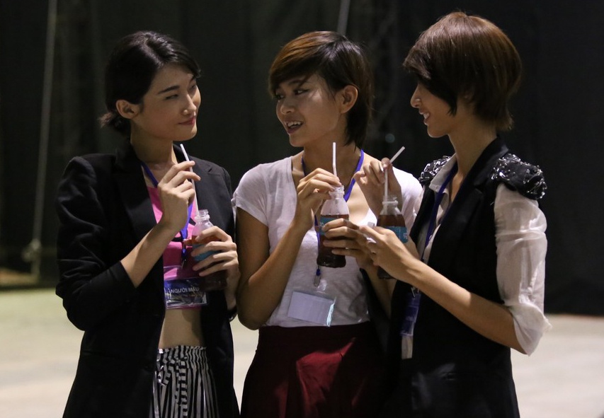 Dan chan dai tranh thu an voi khi tap show Do Manh Cuong hinh anh