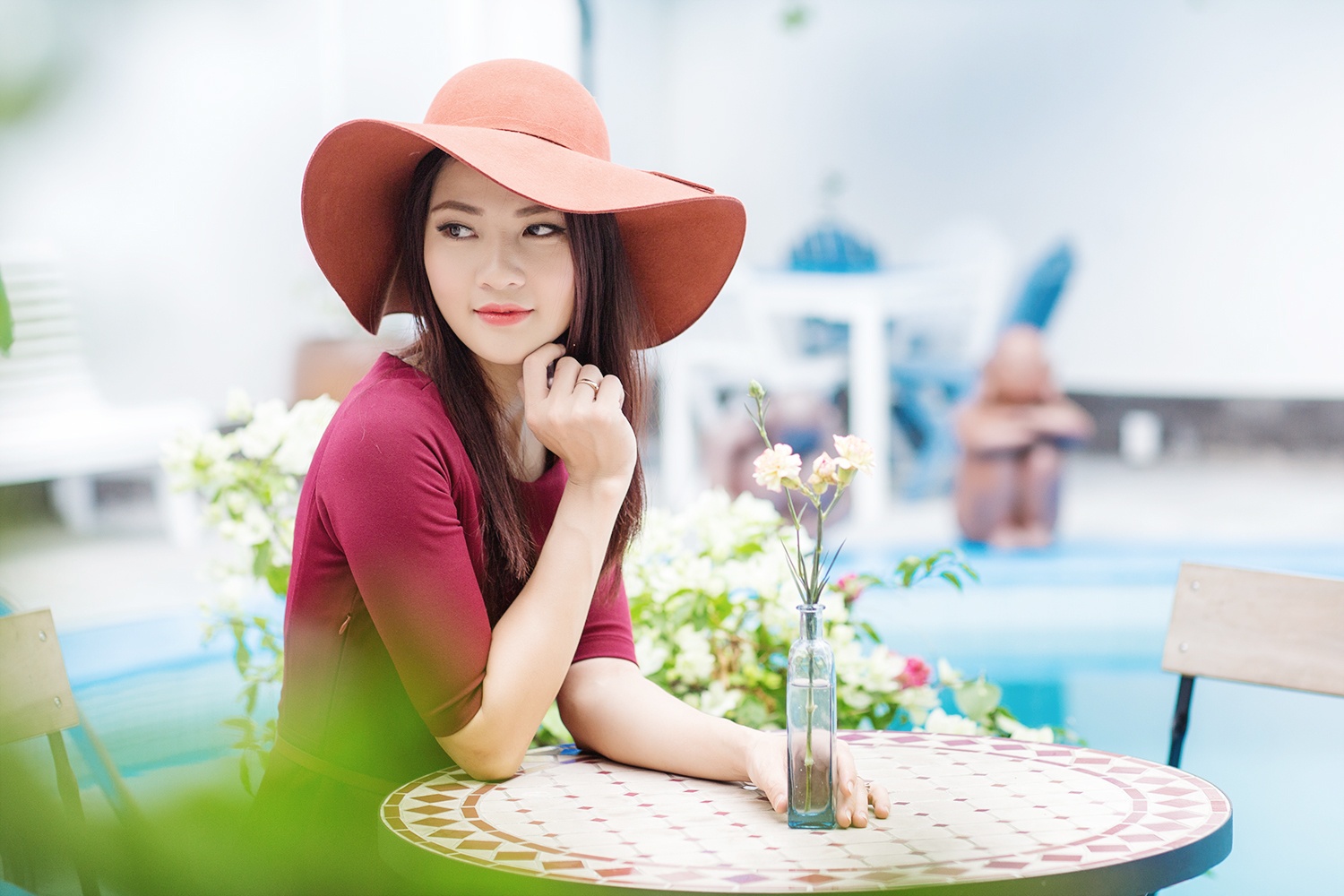 Tran Thi Quynh dam tham ngay cuoi tuan hinh anh