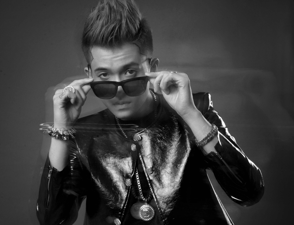 Ngoc Khanh Vmusic lot xac voi phong cach noi loan hinh anh