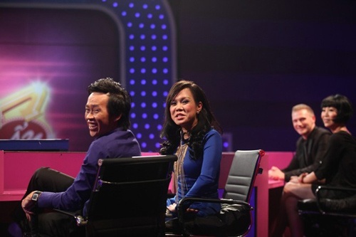 Hoài Linh - Thúy Trác Miêu: Vỏ quýt dày có móng tay nhọn.