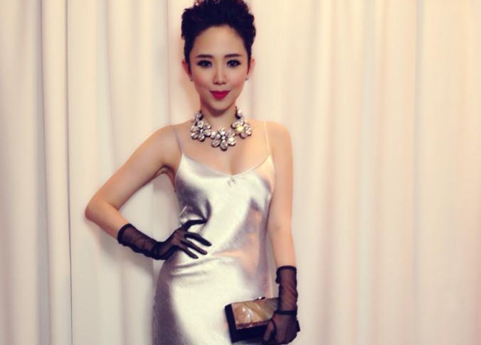 Toc Tien lot nhom sao goi cam nho dam toi gian hinh anh