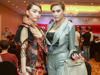 Hoang Yen lot nhom sao xau cua tuan vi trang phuc diem dua hinh anh