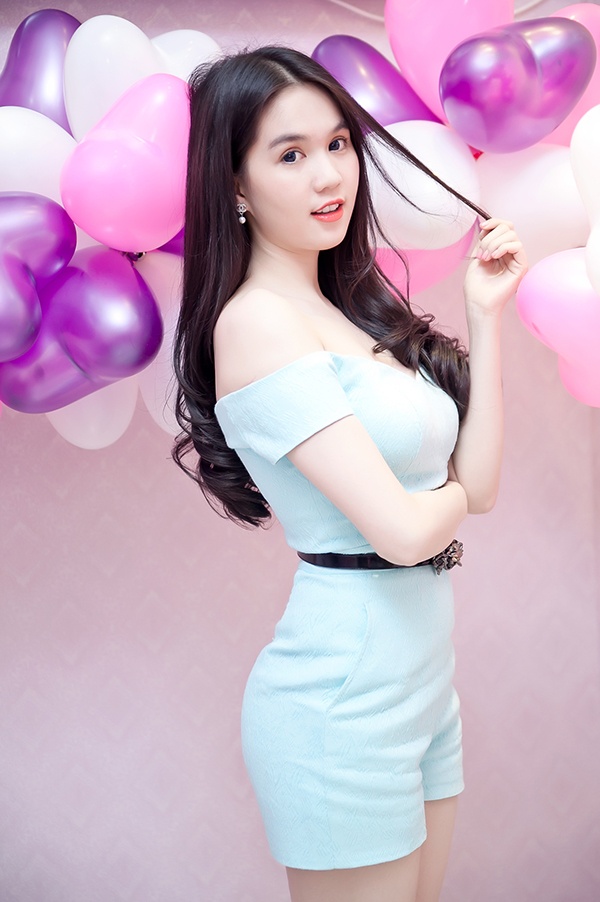 Ngọc Trinh thừa nhận mình không phải ứng cử viên hoàn hảo để đại diện Việt Nam tham gia một cuộc thi quốc tế.