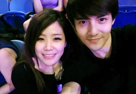 Cac cap anh chi em vua dep vua tai cua showbiz Viet hinh anh