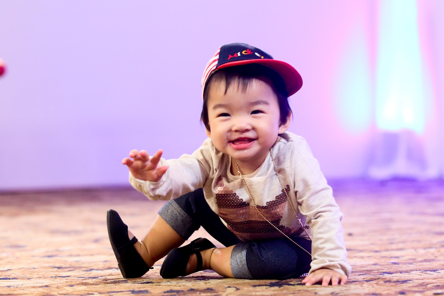 Con gai Xuan Lan dua nghich phia hau truong Next Top hinh anh