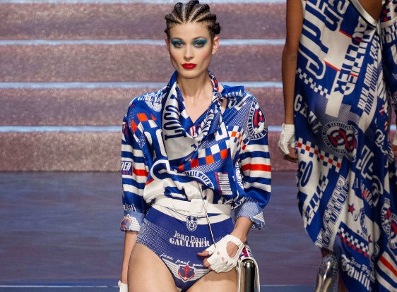 Jean Paul Gaultier trinh lang bo suu tap ung dung cuoi cung hinh anh