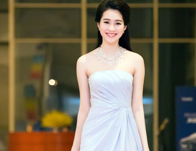 Dang Thu Thao sexy vua du dan dau top 10 sao dep tuan hinh anh