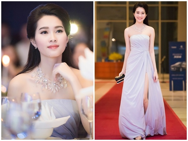 Tham dự một sự kiện tại Hà Nội, hoa hậu Đặng Thu Thảo trở thành điểm nhấn nổi bật nhờ hình tượng thanh lịch, duyên dáng. Bộ váy dạ hội tông màu tím pastel xẻ cao tinh tế phù hợp với phong thái nhẹ nhàng đưa giúp Hoa hậu Việt nam 2012 giữ vững phong độ hình ảnh.