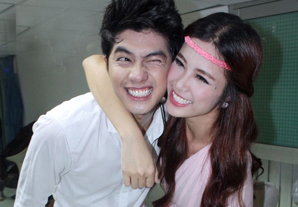 Sao Viet than qua hoa kho yeu hinh anh