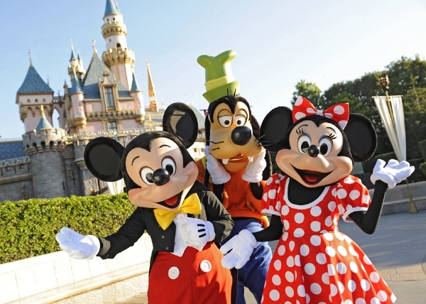 10 bi mat thu vi ve ga khong lo Walt Disney hinh anh