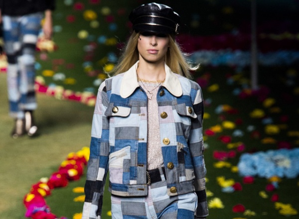 Nhung xu huong jeans khuay dao mua xuan 2015 hinh anh