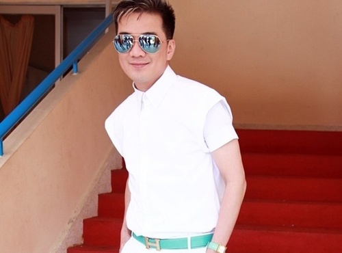 Dam Vinh Hung muon truyen 'Tam Cam' de khoe loat giay hieu hinh anh